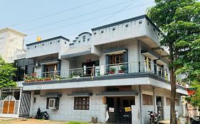 Shukla Guest House